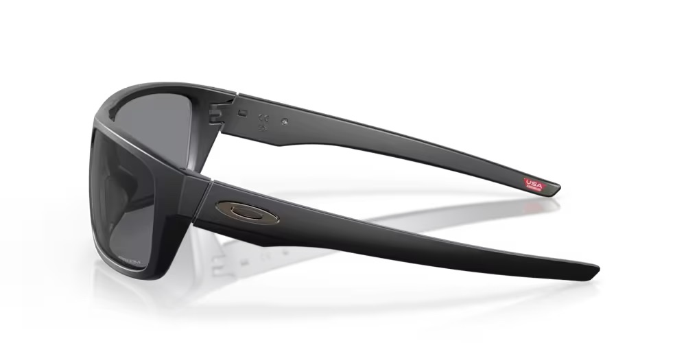 LUNETTE OAKLEY DROP POINT MATTE BLACK W/ GREY