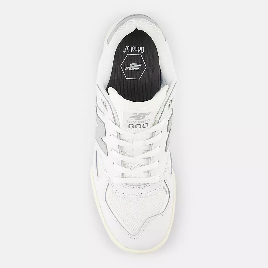 SOULIER NEW BALANCE NUMERIC TOM KNOX 600 - WHITE/CLOUD