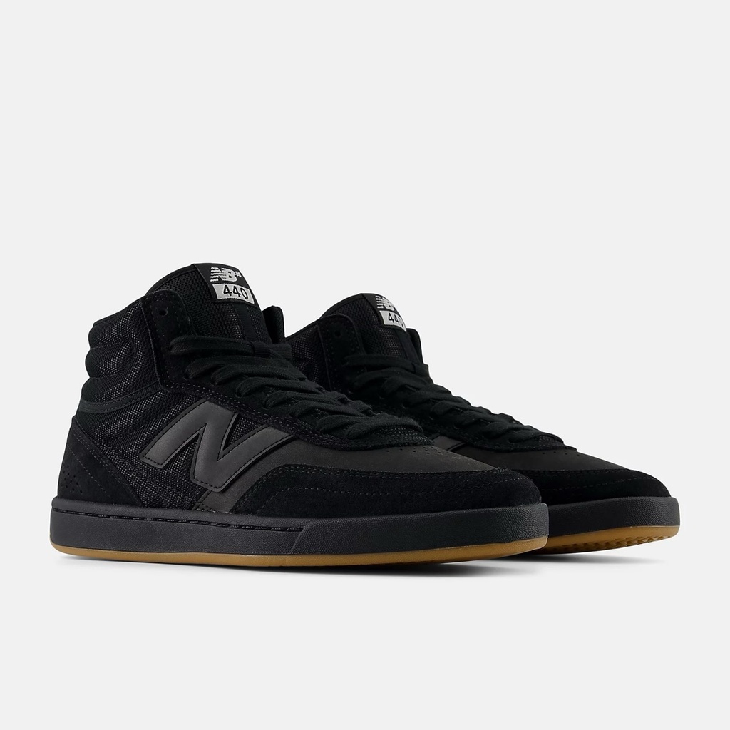 SOULIER NEW BALANCE NUMERIC 440 HIGH V2 - NOIR/GUM
