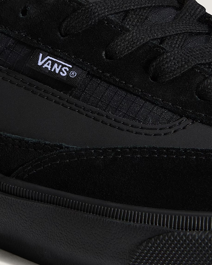 SOULIER VANS SKATE CURREN CAPLES - GUM NOIR/BLANC (copie)