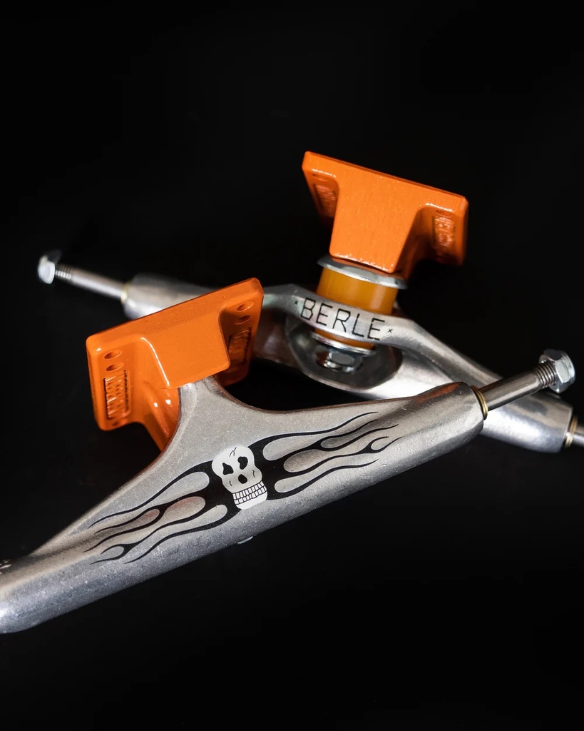 TRUCKS INDEPENDENT STG11 INDUSTRIAL IKP TRUCKS 2PK  - 139 (copie)