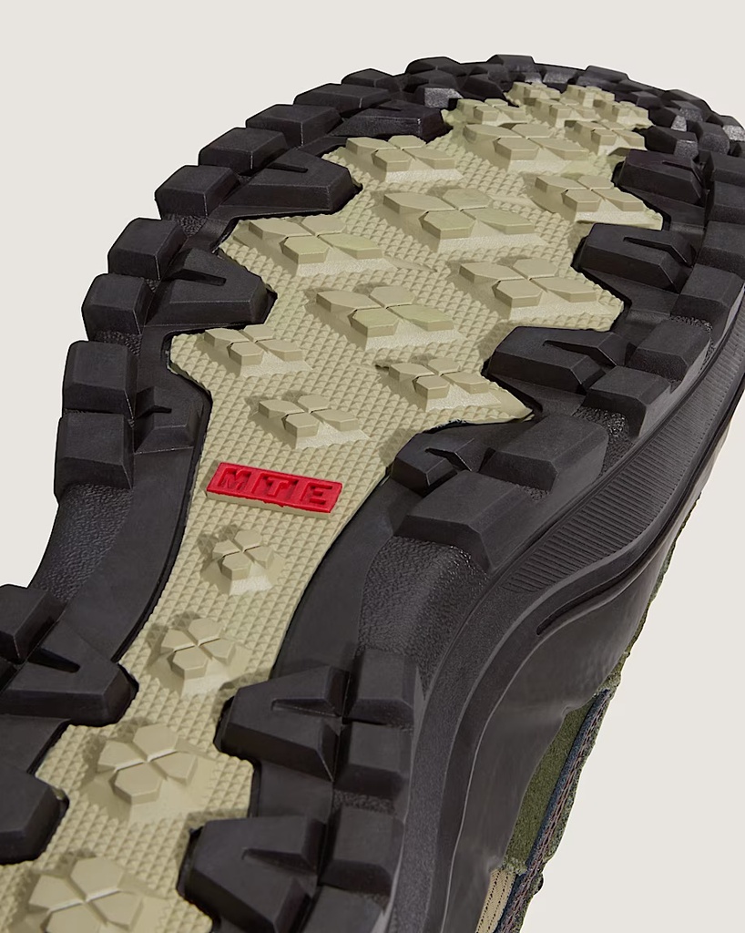 BOTTES VANS U MTE™ SK8-HI® GORE-TEX® INSULATED - DARK GREEN/DARK BROWN