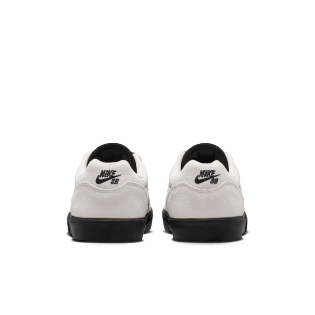 SOULIER NIKE SB MALOR - LT OREWOOD BRN/TEAM RED-BLACK