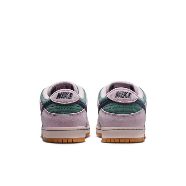 SOULIER NIKE SB DUNK LOW PRO - MINERAL SLATE/DARK RAISIN-PARTICLE ROSE