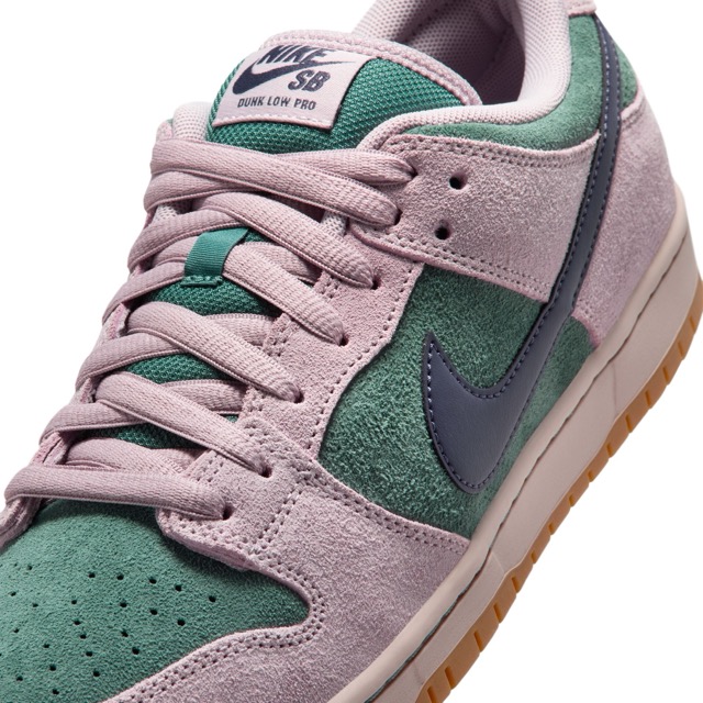 SOULIER NIKE SB DUNK LOW PRO - MINERAL SLATE/DARK RAISIN-PARTICLE ROSE