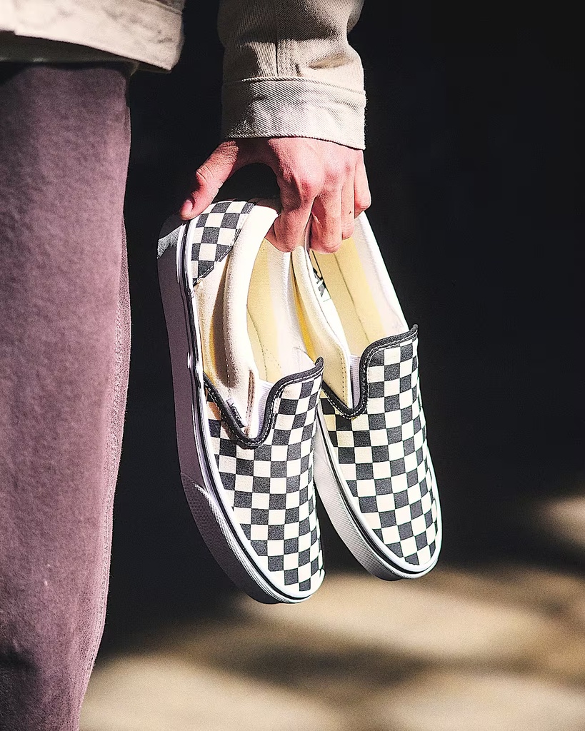 Soulier Vans Classic Slip-On NOIR/BLANC CHECKERBOARD