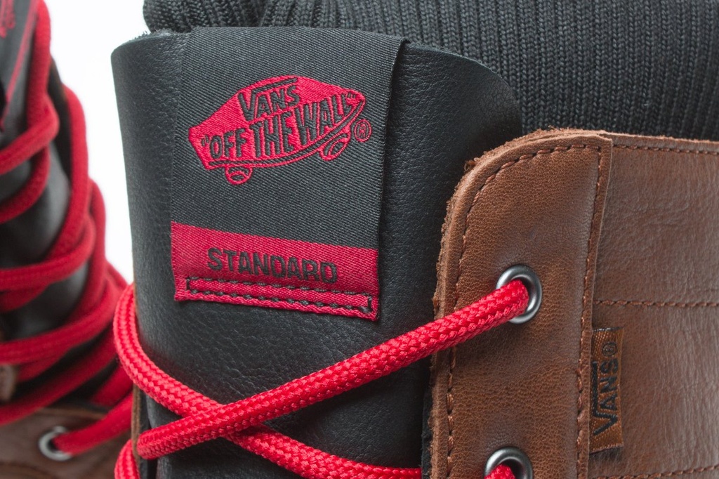 BOTTES VANS STANDARD SNOW MTE - BROWN/RED