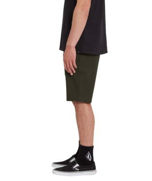 SHORT VOLCOM FRICKIN MODERN STRECH 21'' - DUFFLE BAG