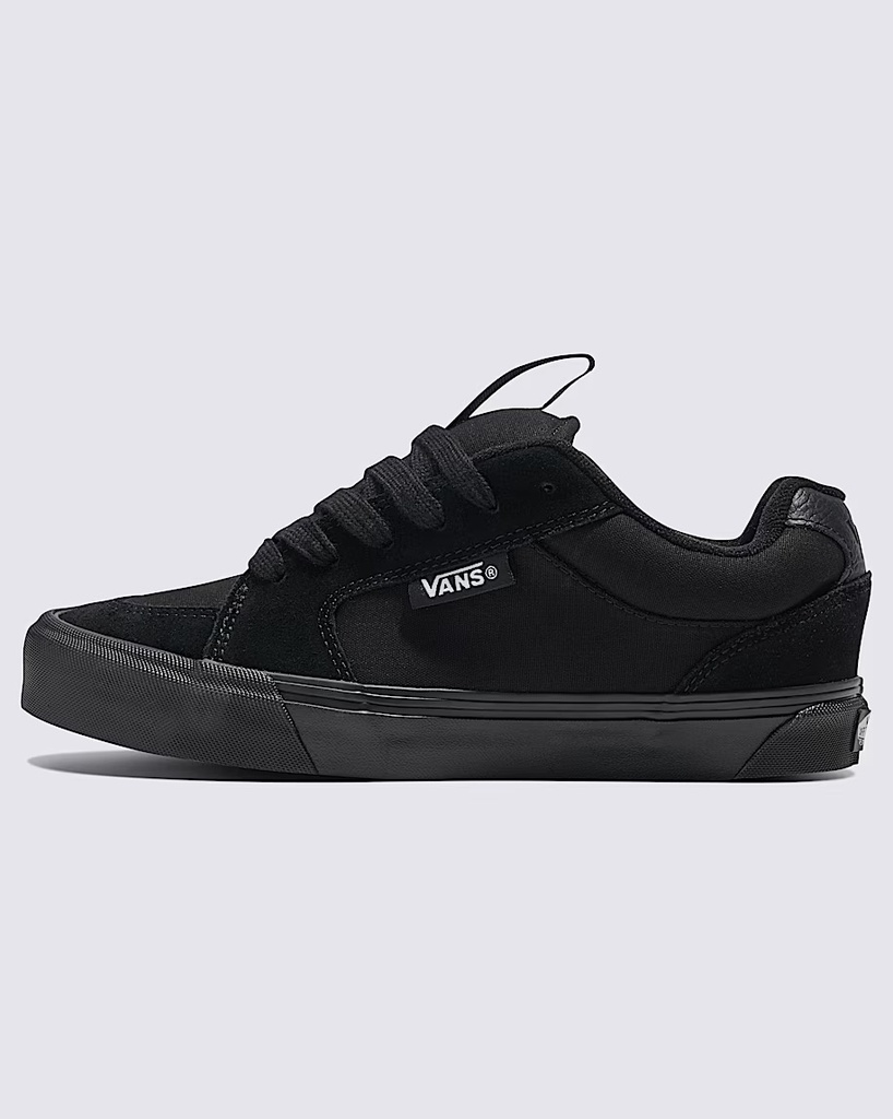 VANS CHUKKA PUSH SHOES - BLACK/BLACK