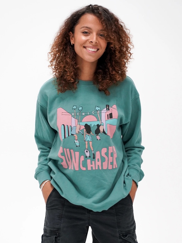 NOTICE THE RECKLESS SUNCHASER LIGHT CREWNECK - TEAL