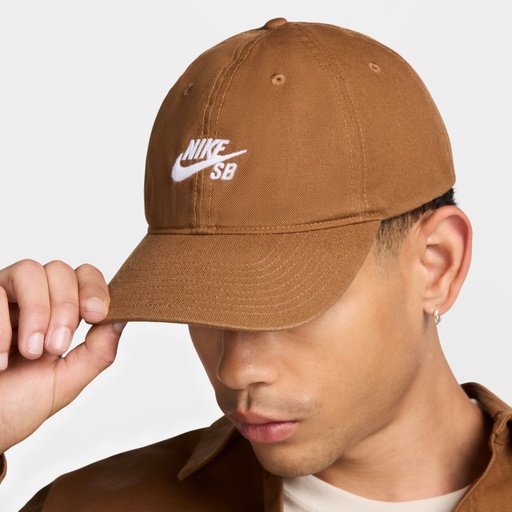 NIKE SB CLUB CAP - LT BRITISH TAN/WHITE