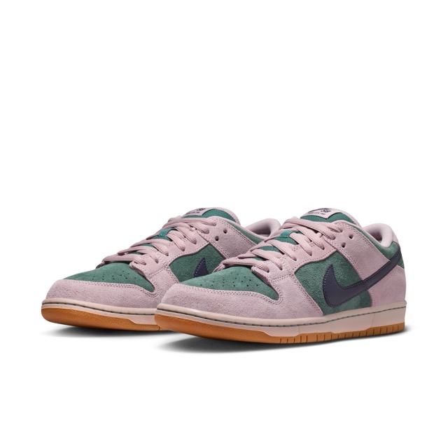 SOULIER NIKE SB DUNK LOW PRO - MINERAL SLATE/DARK RAISIN-PARTICLE ROSE
